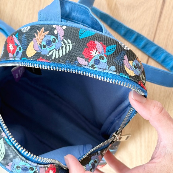 🎒Stitch Mini Back Pack 🎒 - Picture 5 of 9